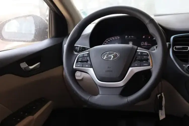 hyundai hyundai-accent image New Hyundai Accent 1.6L 2024