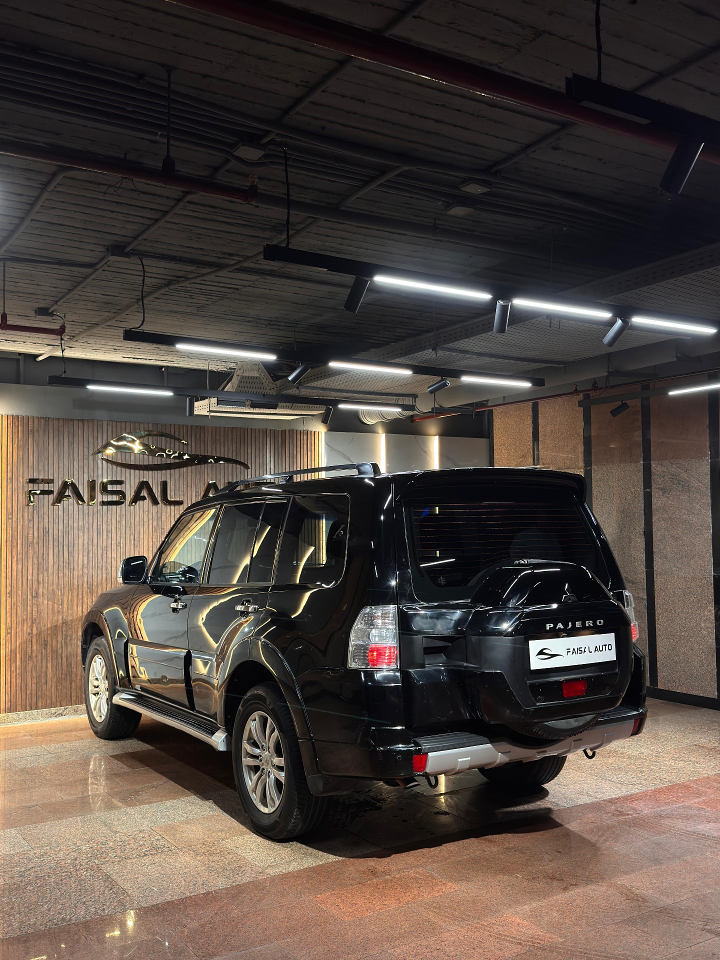 Mitsubishi Pajero 2015