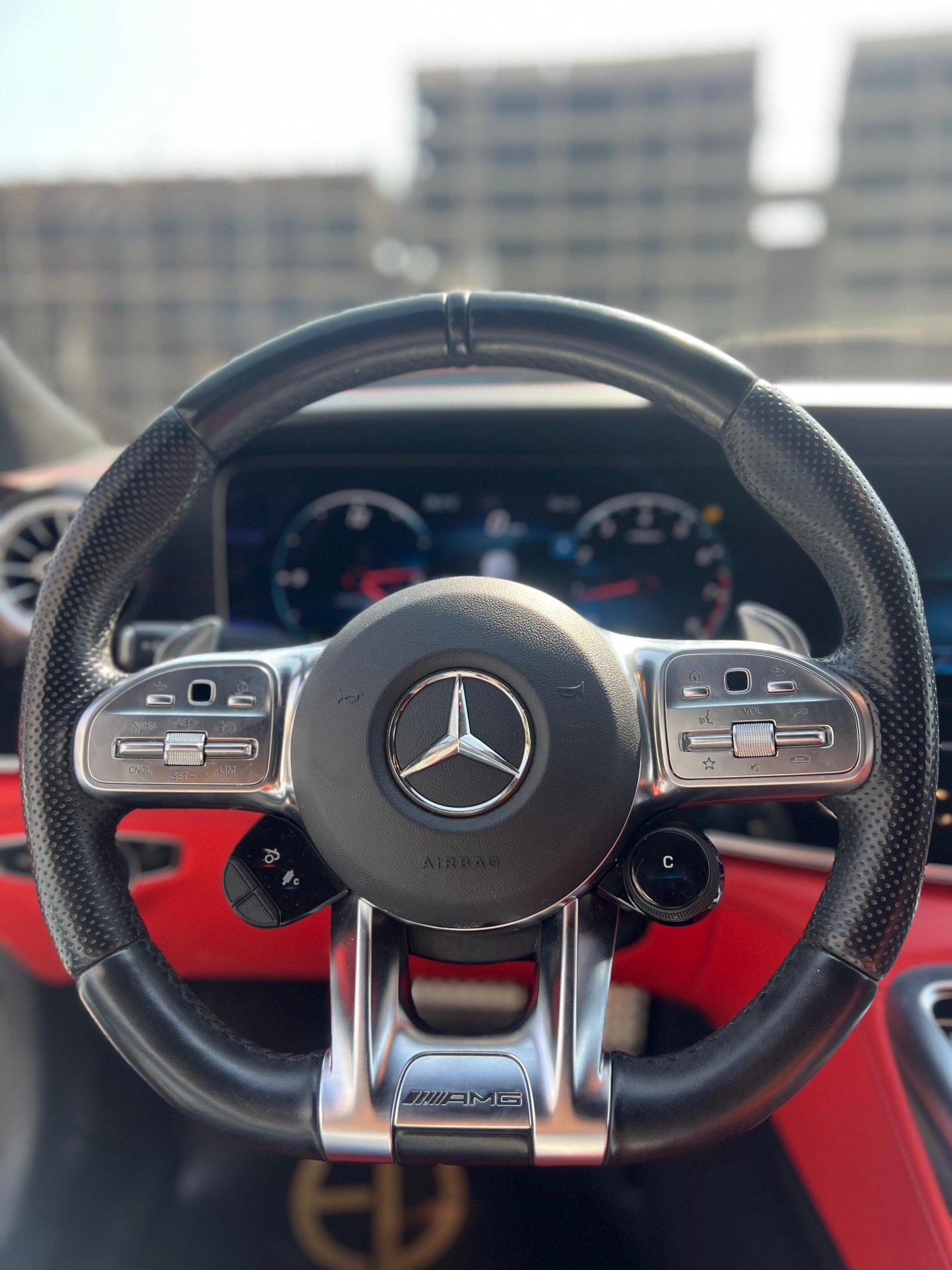 مرسيدس بنز جي تي اس 2021