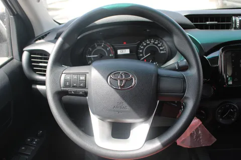 New Toyota Hilux 2.4L Double Cab 4x4 2025