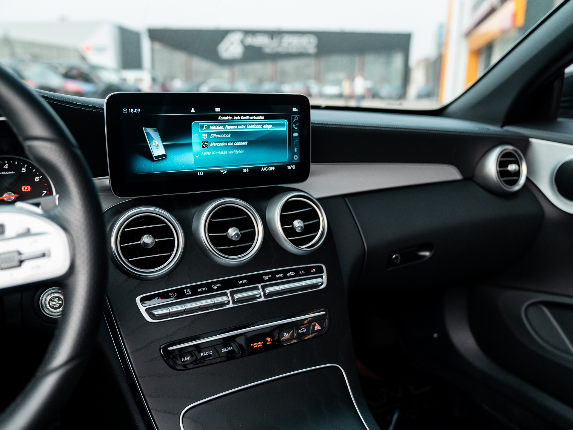 مرسيدس بنز C Class 2023