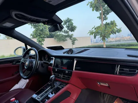 Discover undefined undefined Exterior Interior Images.Find all aspects and details of cars.
