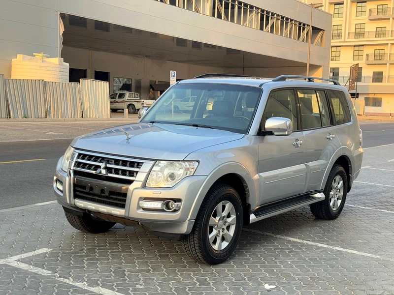 Mitsubishi Pajero 2016 Gcc 3.5L Full Option Accident Free