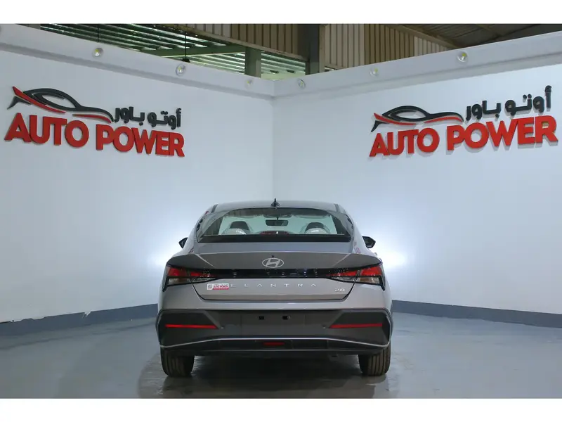 Hyundai Elantra 2025