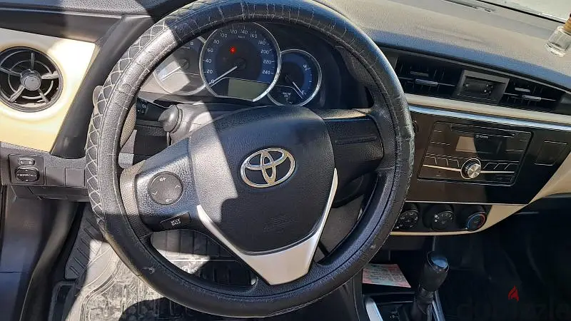 تويوتا كامري 2017