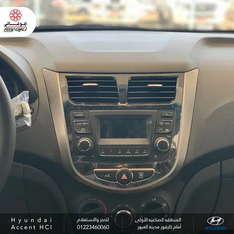 Discover undefined undefined Exterior Interior Images.Find all aspects and details of cars.