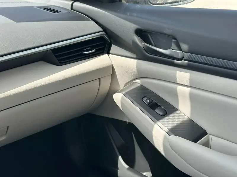 Nissan Altima 2024