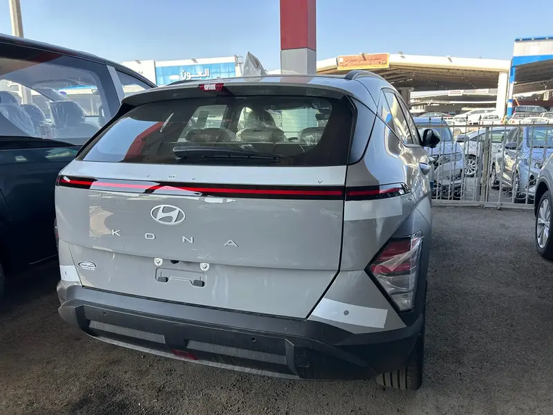 Hyundai Kona 2025