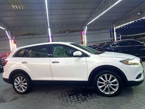 Mazda CX-9 3.7L GTX 2014