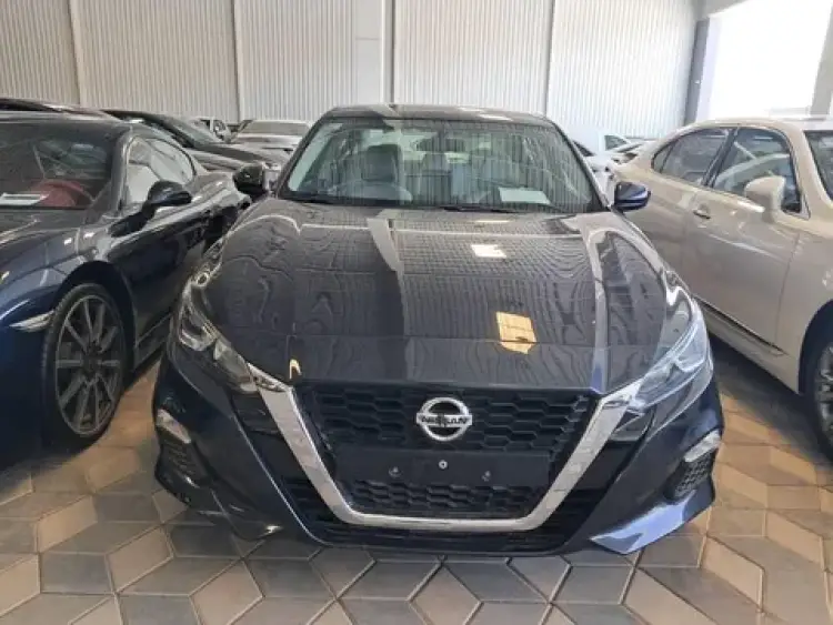 nissan nissan-altima image Nissan Altima 2021