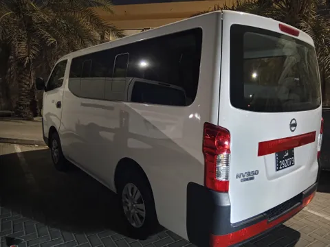 Nissan Urvan 13-Seater Manual (4-Door) 2015