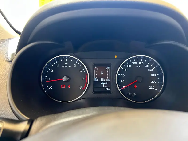 KIA Pegas 2025