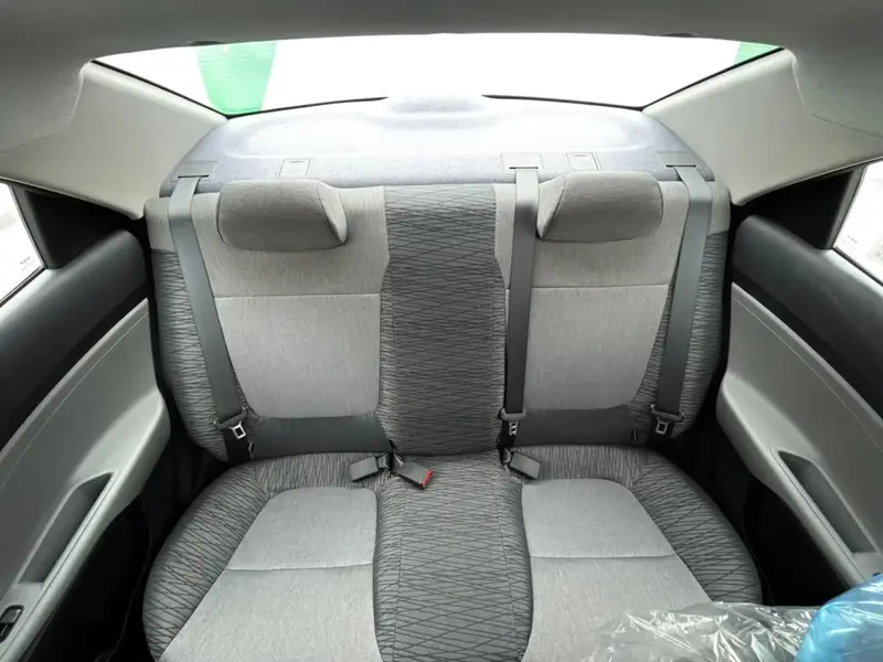 Discover undefined undefined Exterior Interior Images.Find all aspects and details of cars.