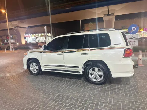 Toyota Land Cruiser 2015