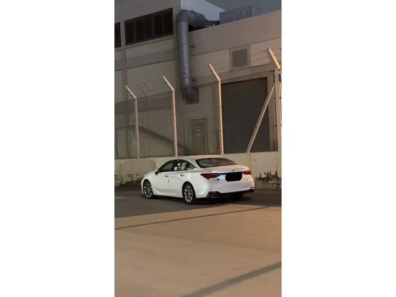 Toyota Avalon 2022