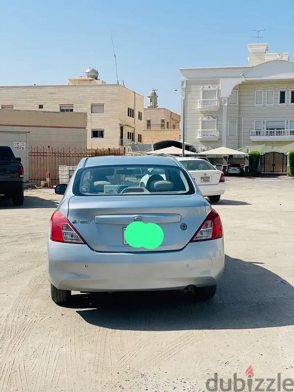 نيسان صني 2012