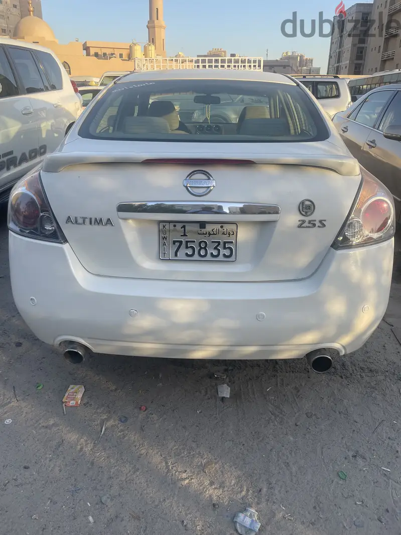 Nissan Altima 2008