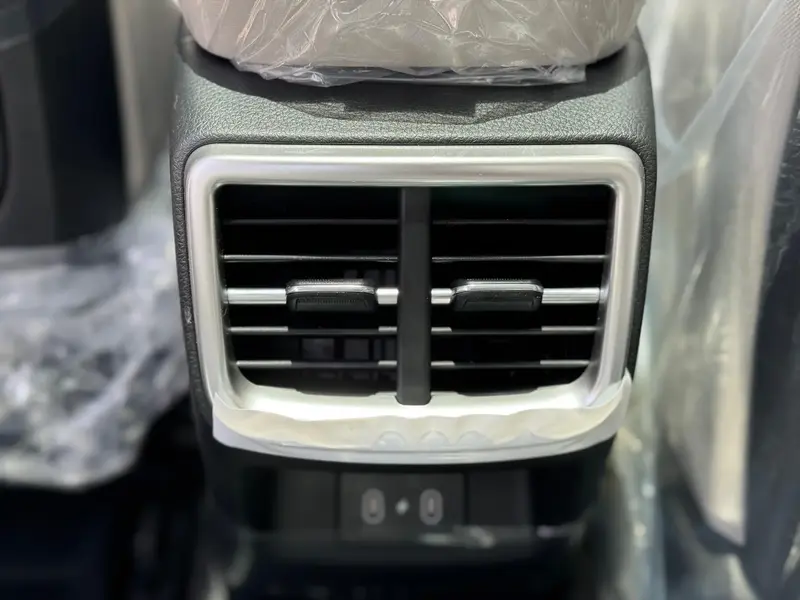 KIA K5 2025
