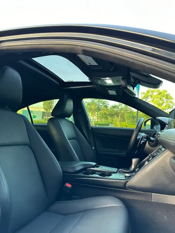 Discover undefined undefined Exterior Interior Images.Find all aspects and details of cars.