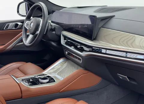 BMW X6 M60i xDrive 2024