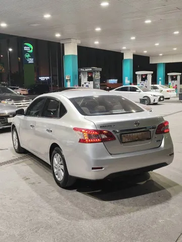 Discover undefined undefined Exterior Interior Images.Find all aspects and details of cars.