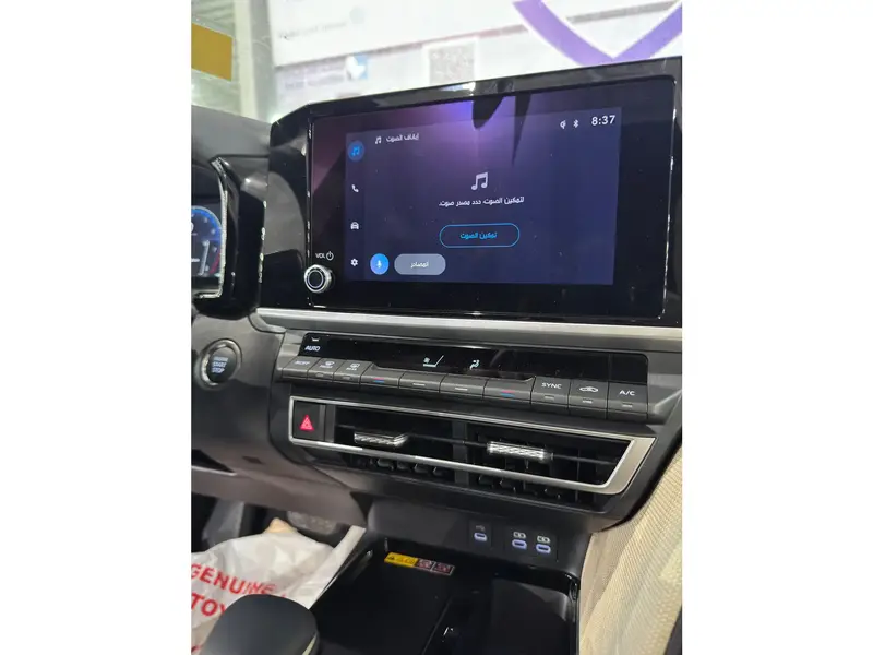 Discover undefined undefined Exterior Interior Images.Find all aspects and details of cars.