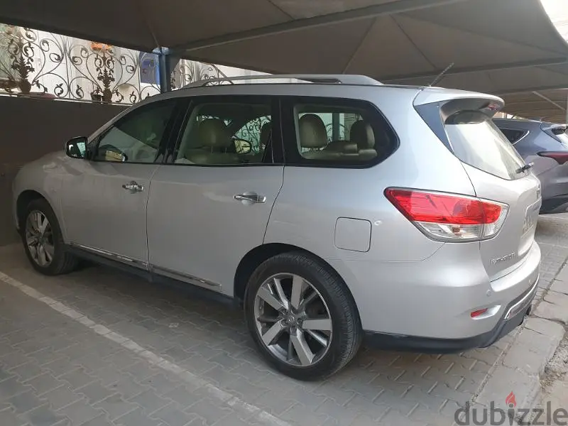 نيسان باثفايندر 2013