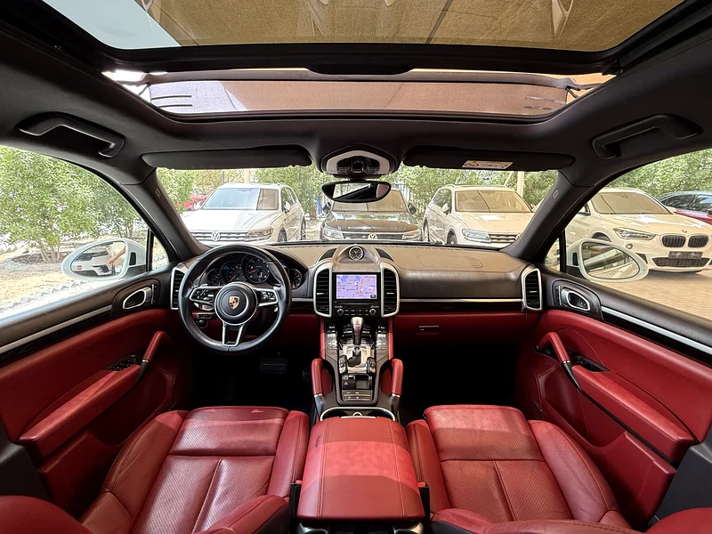 Porsche Cayenne Sport 
