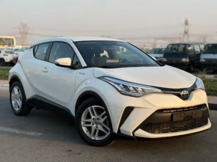 toyota c-hr image Toyota CHR Hybrid TOYOTA CHR XLE