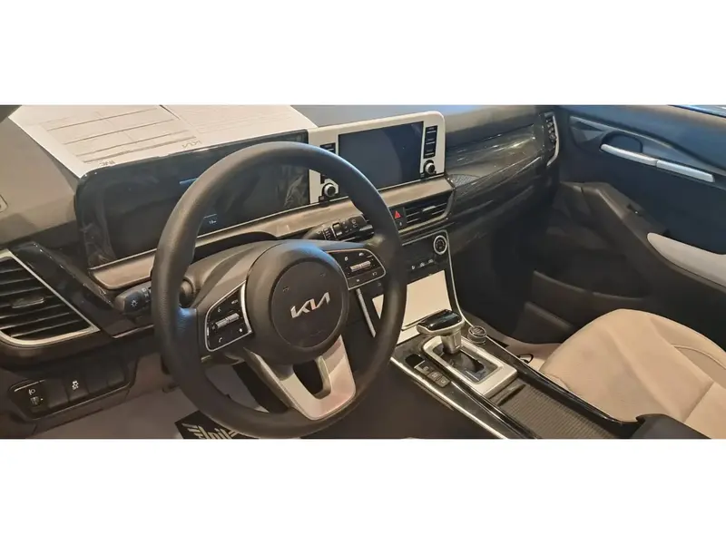 KIA Seltos 2024