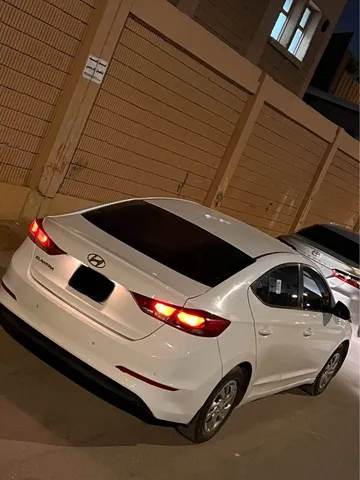 Discover undefined undefined Exterior Interior Images.Find all aspects and details of cars.