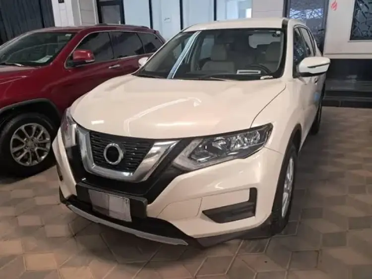 nissan nissan-xtrail image Nissan X-Trail 2021