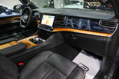 Discover undefined undefined Exterior Interior Images.Find all aspects and details of cars.