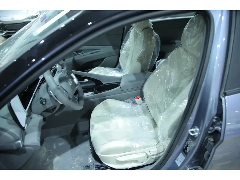 Hyundai Elantra 2025
