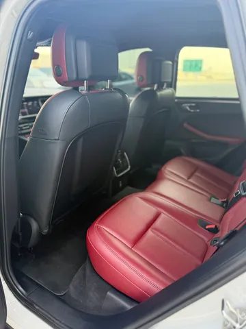 Porsche Macan 2023