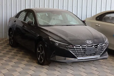 New Hyundai Elantra 2023