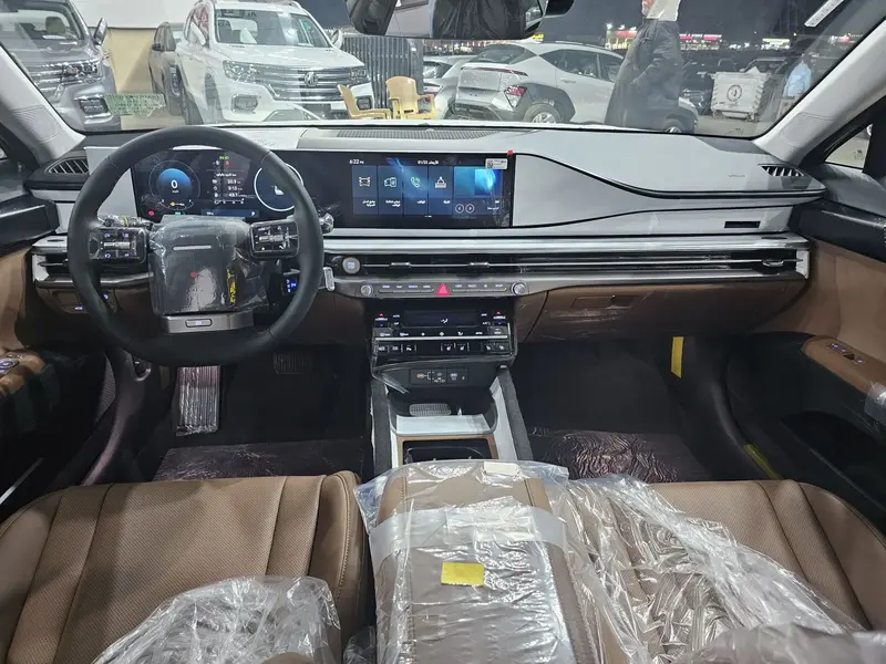 Hyundai Azera 2025