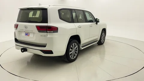 Toyota Land Cruiser 2024