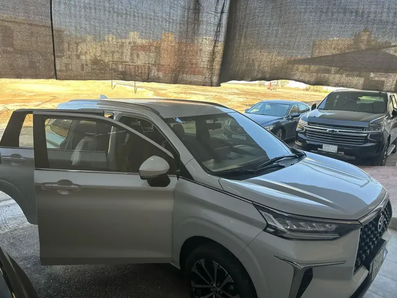 Toyota VELOZ 2023