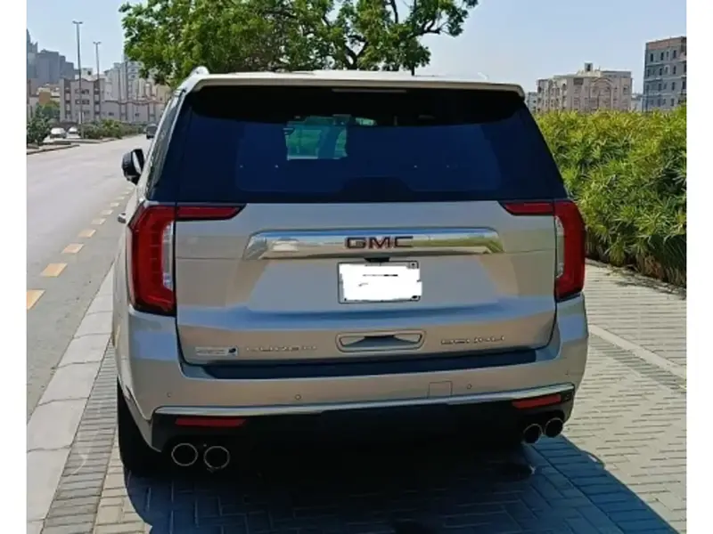 Discover undefined undefined Exterior Interior Images.Find all aspects and details of cars.