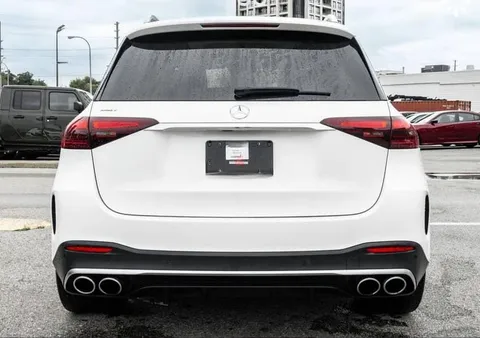 Discover undefined undefined Exterior Interior Images.Find all aspects and details of cars.