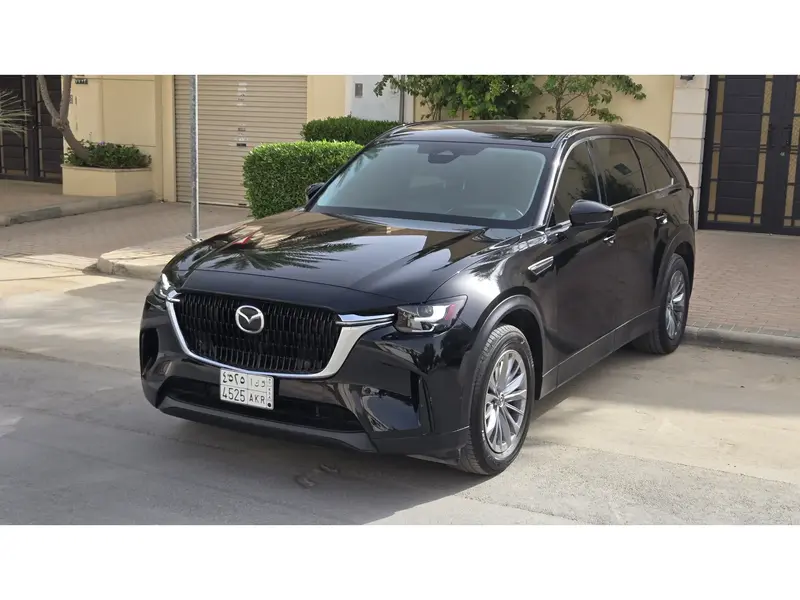 Discover undefined undefined Exterior Interior Images.Find all aspects and details of cars.