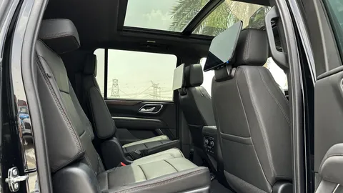 New Chevrolet Suburban 2023