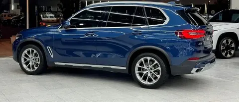 Discover undefined undefined Exterior Interior Images.Find all aspects and details of cars.