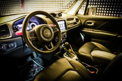 Discover undefined undefined Exterior Interior Images.Find all aspects and details of cars.