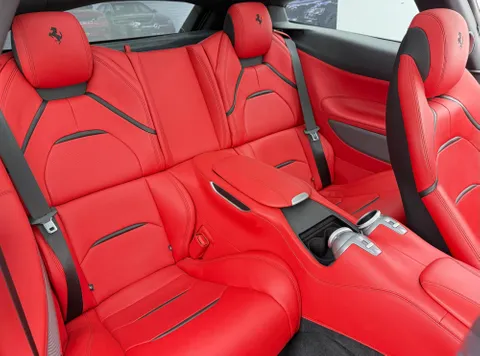 Ferrari GTC4Lusso 6.3L V12 2018