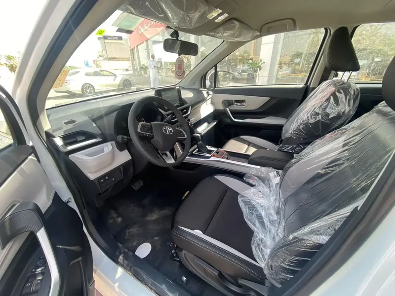 Toyota VELOZ 2024
