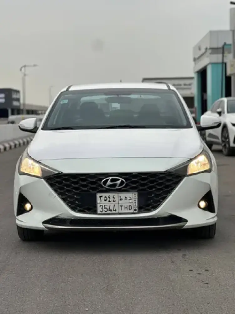 hyundai hyundai-accent image Hyundai Accent 2021