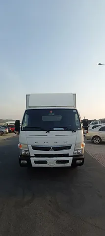 Mitsubishi Canter 2021