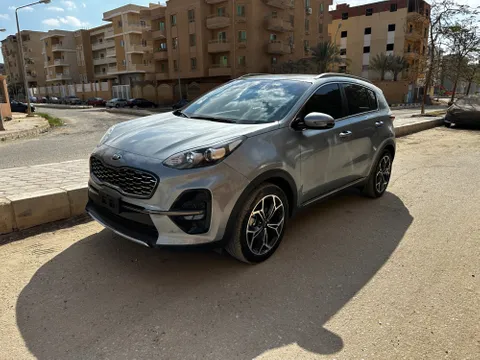 Discover undefined undefined Exterior Interior Images.Find all aspects and details of cars.